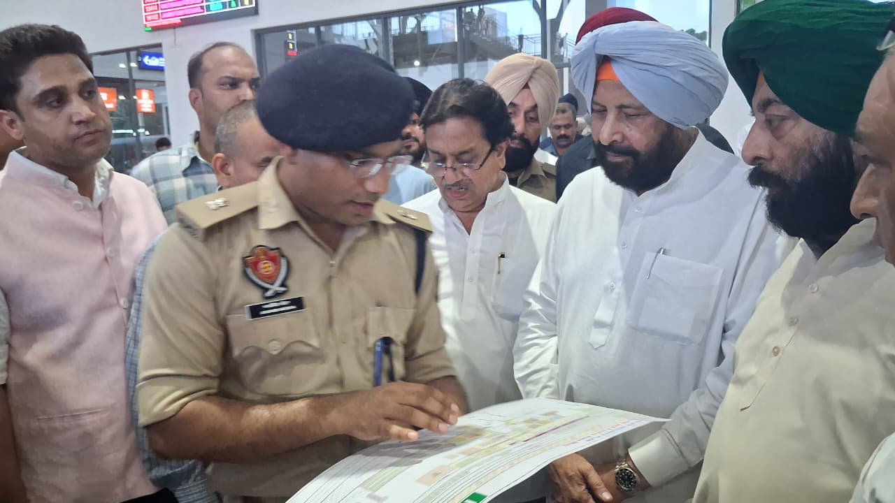 केवल सिंह ढिल्लों ने लिया प्रधानमंत्री नरेंद्र मोदी के जालंधर दौरे की तैयारियों का जायजा, रेलवे स्टेशन और रैली स्थल का किया निरीक्षण