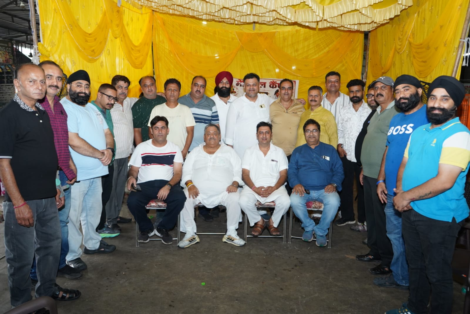 जालंधर फरूट मंडी आढ़ती एसोसिएशन मकसूदां द्वारा फरूट मंडी में मेडिकल कैंप आयोजित..